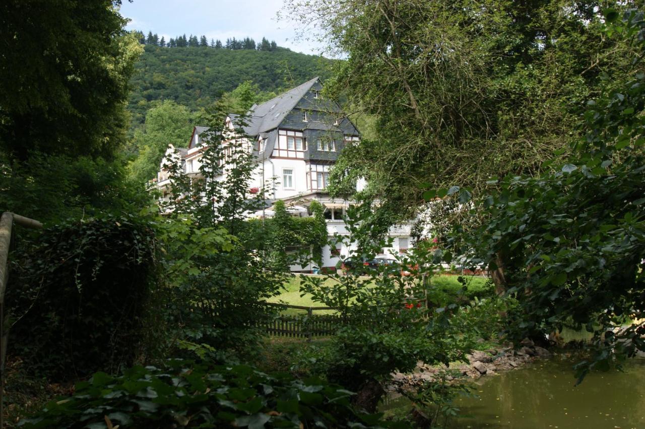 Bertricher Hof Hotel Garni Bad Bertrich Exterior foto