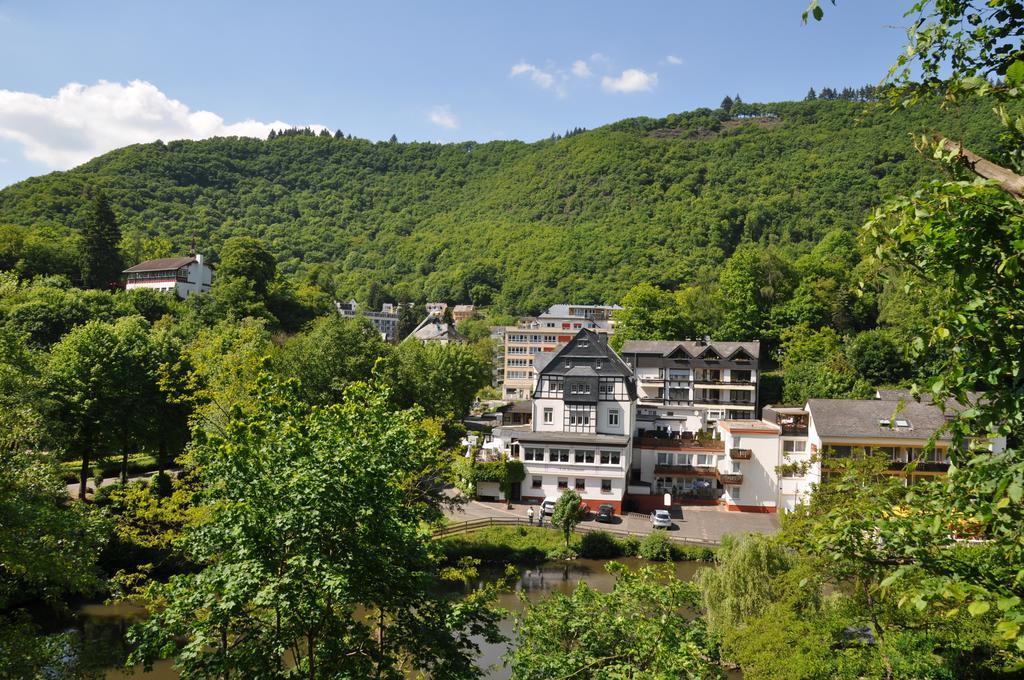 Bertricher Hof Hotel Garni Bad Bertrich Exterior foto